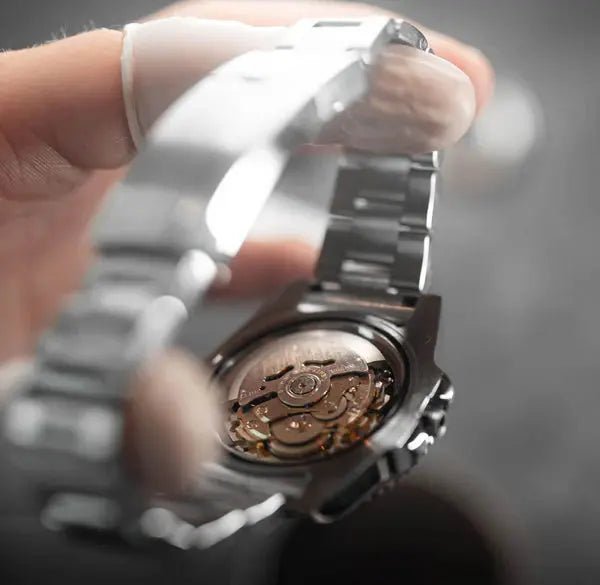 Seiko Mod GMT | Bruce Wayne - TWTwatches