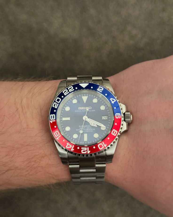 Happy client with the GMT Pepsi