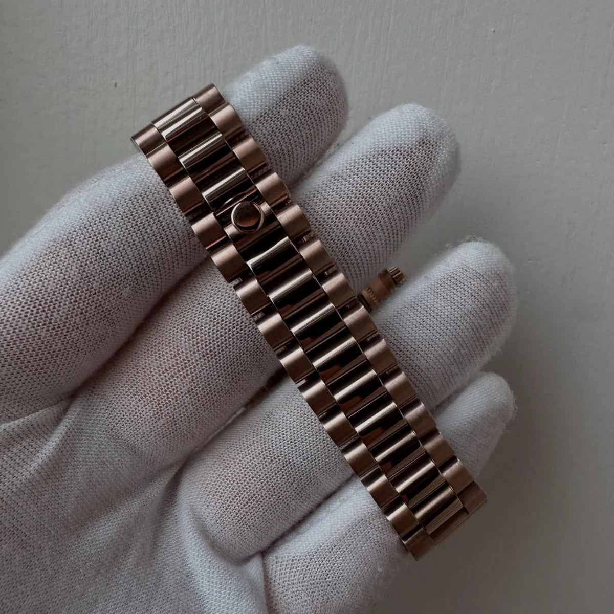 Seiko Mod Day Date Roman | Chocolate - TWTwatches