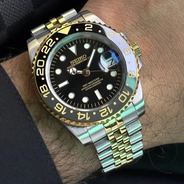 Seiko Mod GMT Black | Gold - TWTwatches