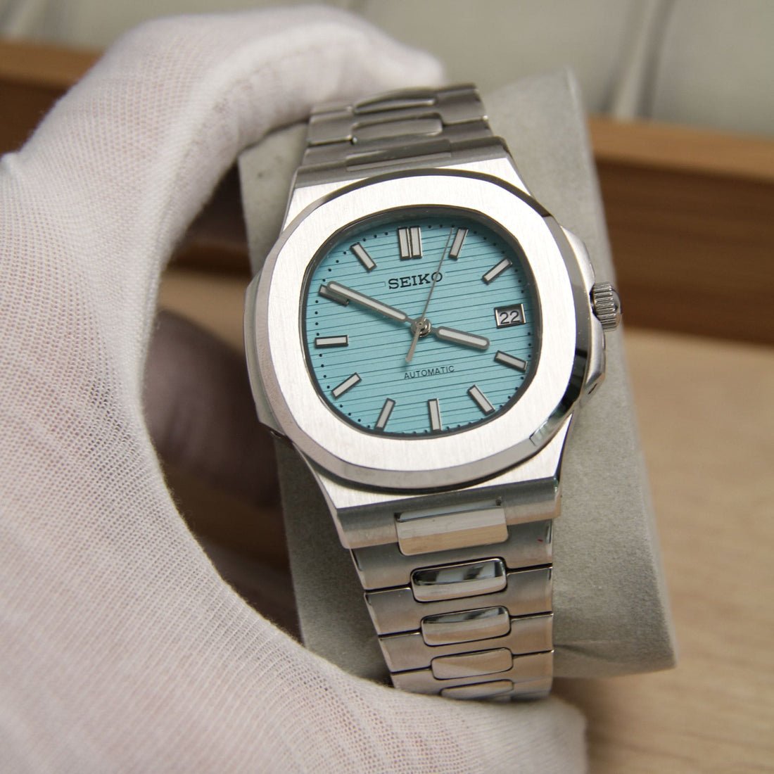 Seiko Mod Nautilus | Tiffany - TWTwatches